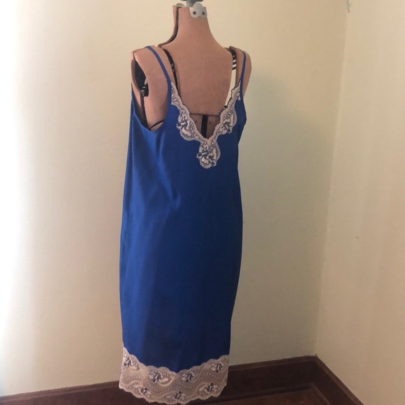 Express silk slip dress - Picture 2 of 6